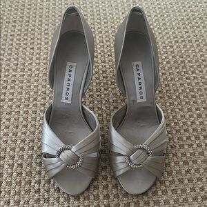 NEW Caparros Platinum Silk 3” Metallic Peep Toe Heels